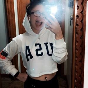 Meet your Posher, Abby